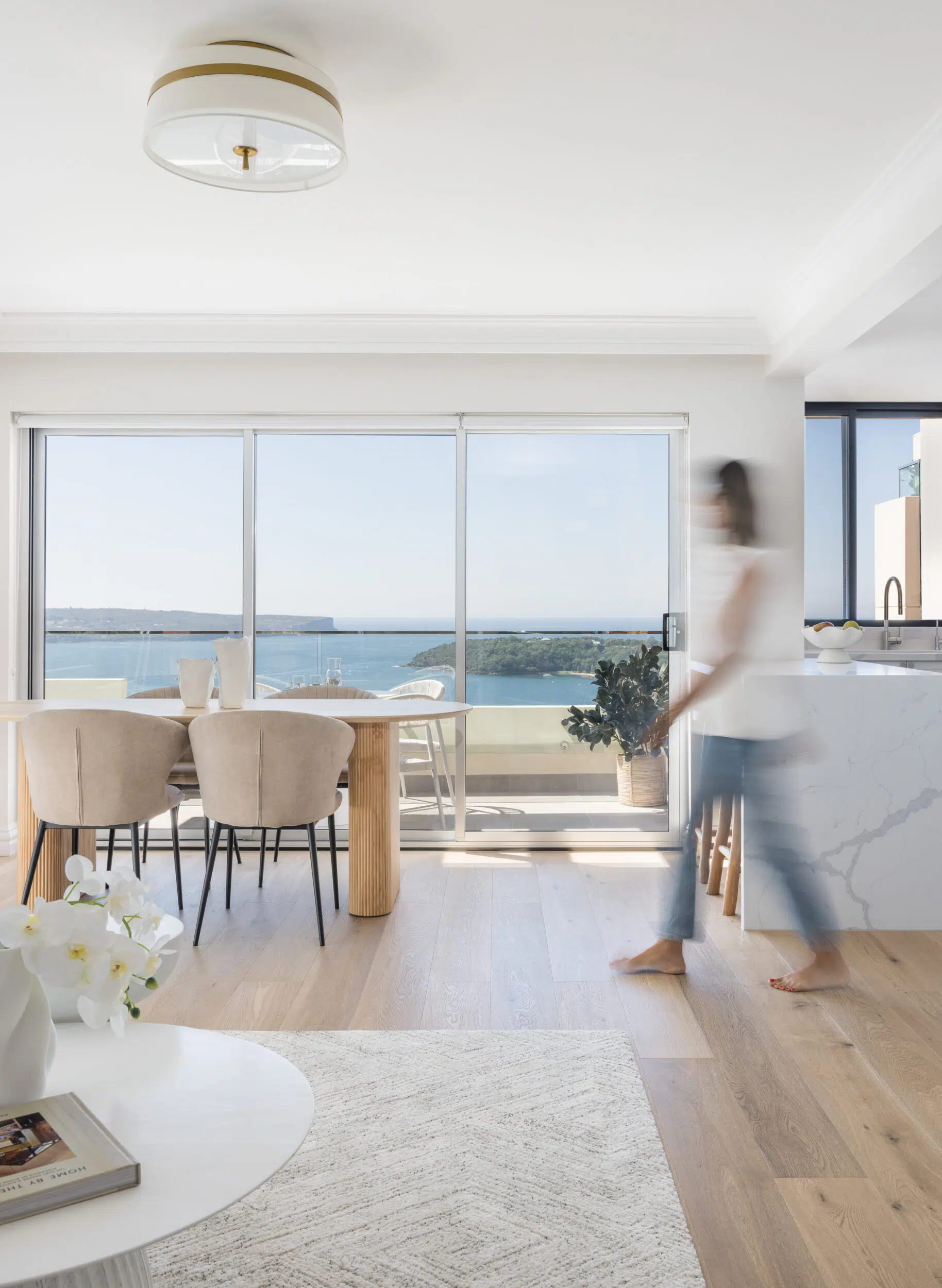 Curated visual reference: Fresh Look at Penthouse Coastal Sydney Apartment By Mr Mrs Elias